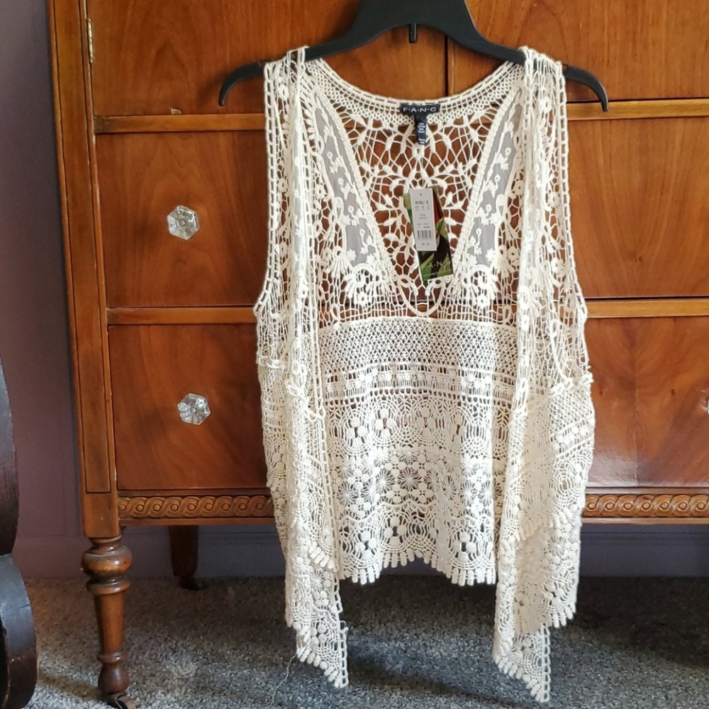 Lace vest